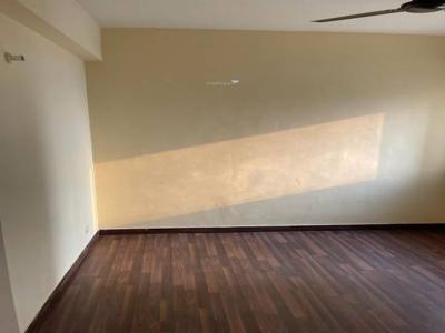 1365 sq ft 3 BHK 2T Apartment for rent in Paras Tierea at Sector 137, Noida by Agent Pratap Associates