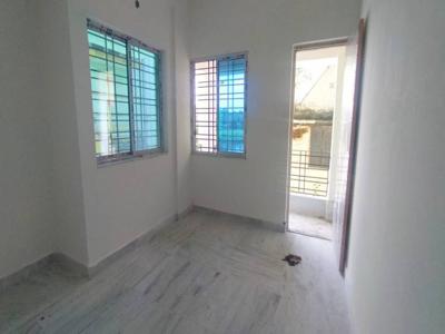 700 sq ft 2 BHK 2T SouthWest facing Apartment for sale at Rs 23.00 lacs in Project in Sarsuna, Kolkata