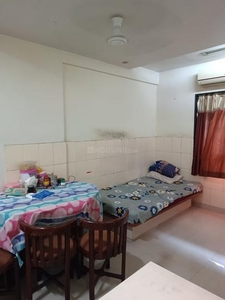 1 BHK Flat for rent in Mira Road East, Mumbai - 725 Sqft