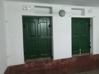 1 RK Flat for rent in Sinthi, Kolkata - 400 Sqft