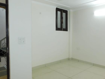 2 Bedroom 850 Sq.Ft. Builder Floor in Chattarpur Delhi