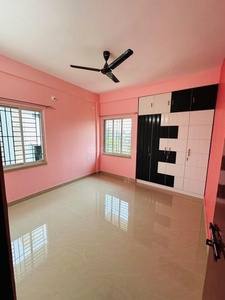 2 BHK Flat for rent in Behala, Kolkata - 890 Sqft