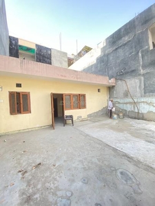 2 BHK Independent House for rent in Sector 63 A, Noida - 750 Sqft
