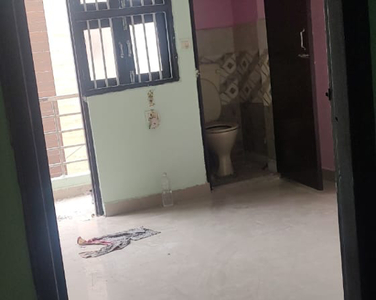 2.5 Bedroom 450 Sq.Ft. Builder Floor in Uttam Nagar Delhi