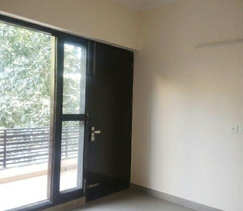 2.5 Bedroom 900 Sq.Ft. Builder Floor in Ramesh Nagar Delhi