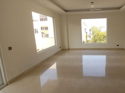 3 Bedroom 125 Sq.Yd. Builder Floor in Malviya Nagar Delhi