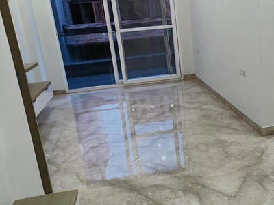 3 Bedroom 180 Sq.Ft. Builder Floor in Anand Vihar Delhi