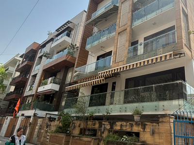 3 Bedroom 1800 Sq.Ft. Independent House in South Extension ii Delhi