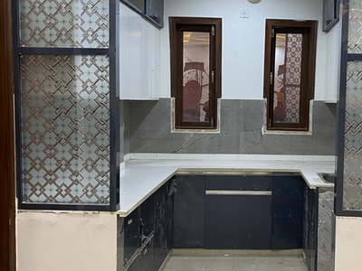 3 Bedroom 900 Sq.Ft. Builder Floor in Shastri Nagar Delhi