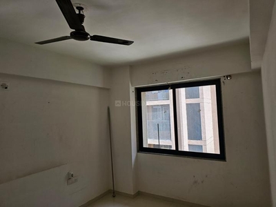 3 BHK Flat for rent in Jagatpur, Ahmedabad - 1560 Sqft