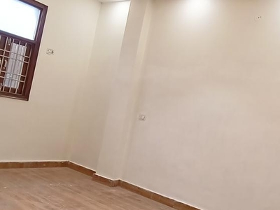 3.5 Bedroom 1200 Sq.Ft. Builder Floor in Shastri Nagar Delhi
