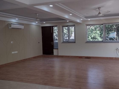 4 Bedroom 500 Sq.Yd. Builder Floor in East Of Kailash Delhi