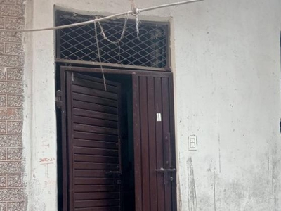 4 Bedroom 52 Sq.Yd. Independent House in Sonia Vihar Delhi