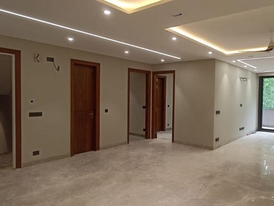 4 Bedroom 600 Sq.Yd. Builder Floor in Sarvodya Enclave Delhi