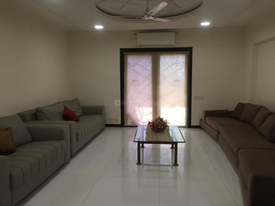 4 BHK Flat for rent in Bodakdev, Ahmedabad - 4500 Sqft
