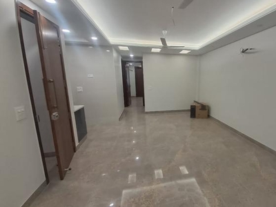 Commercial Shop 250 Sq.Ft. in Lajpat Nagar 4 Delhi