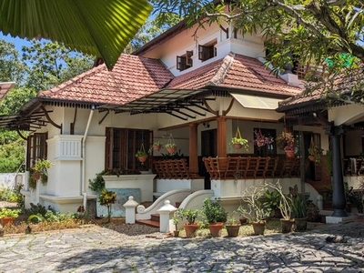 Water Frontage House Vypeen 53 Cents Kochi