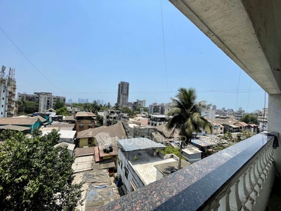 1 BHK Flat In Pooja Apartment for Rent In Bandra West