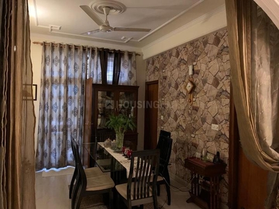3 BHK Flat for rent in Sector 21D, Faridabad - 1800 Sqft