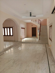 4 BHK House for Lease In Road No.72, Jubilee Hills