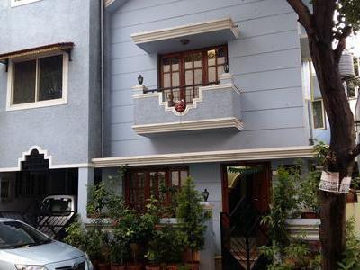 5 BHK House / Villa For SALE 5 mins from Chandra Layout
