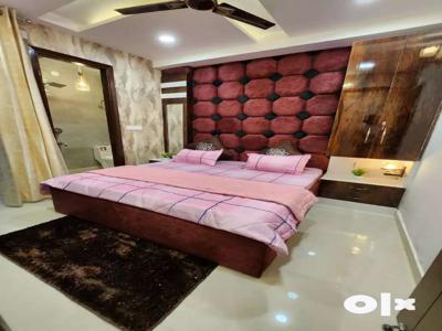 3 bhk Fully furnished floor for bachelors
