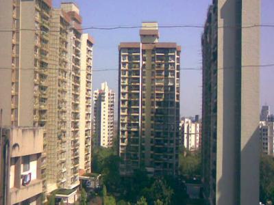 Lokhandwala Complex in Andheri West, Mumbai