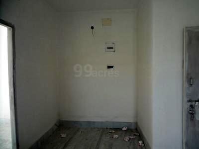 2 BHK Flat / Apartment For SALE 5 mins from Chinar Park
