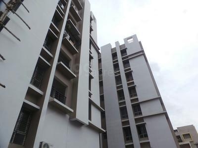 3 BHK Flat / Apartment For SALE 5 mins from Netaji Nagar