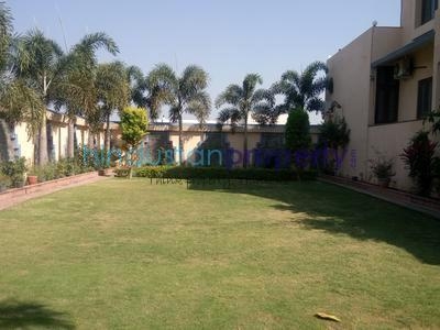 5 BHK House / Villa For RENT 5 mins from AB Bypass Road