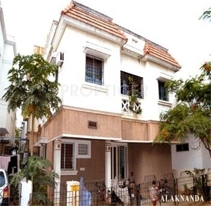 Mehta Alaknanda Apartment in Anna Nagar, Chennai