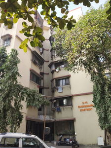 Reputed Builder Parshwanath Apartment in Mulund West, Mumbai