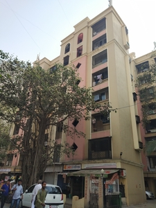 Reputed Builder Ravi Apartment in Mulund West, Mumbai