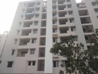 880 sq ft 3 BHK 2T Completed property Apartment for sale at Rs 22.89 lacs in Signum Parkwoods Estate 8th floor in Mankundu, Kolkata