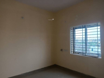 1505 sq ft 3 BHK 3T East facing Apartment for sale at Rs 82.00 lacs in Project in Chandanagar, Hyderabad
