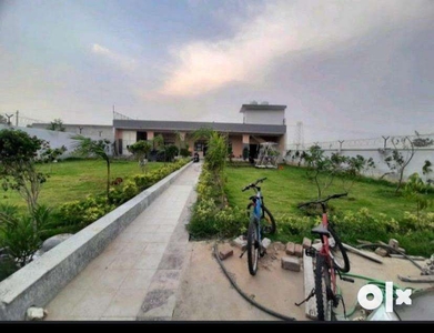 1080 gaj house near Jewar Airport/Dankaur