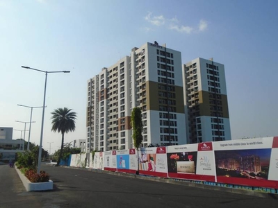 1371 sq ft 3 BHK 2T Apartment for rent in Navins Starwood Towers at Vengaivasal, Chennai by Agent Makaan