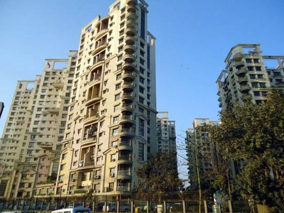 1764 sq ft 3 BHK 3T North facing Apartment for sale at Rs 1.75 crore in Space Silver Spring 15th floor in Tangra, Kolkata