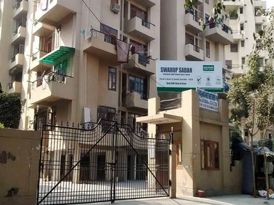 2200 sq ft 4 BHK 3T NorthEast facing Apartment for sale at Rs 2.10 crore in CGHS Swaroop Sadan in Sector 13 Dwarka, Delhi