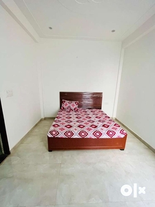 2bhk fully furnished flat at prime location