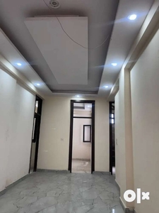 3Bhk Flat For sale,Best Properties Ready to move near by mahagun mart