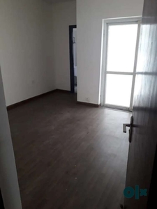 3bhk ready to move ground floor in gated 250 gaj with lawn area