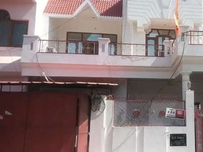 4bhk+ ready to move house 1800 sq fet LDA for sale urgent sale Aliganj