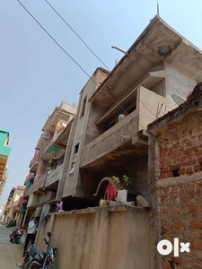 6 bhk house available for sale in Chutia.