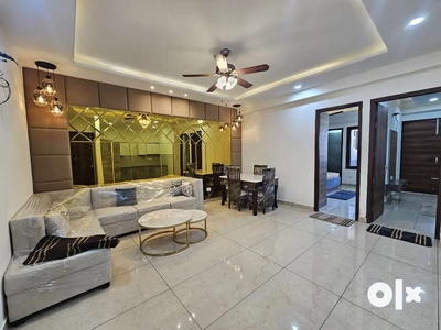 Beautiful 3 BHK Flat Two Side open Crossed Ventilation Radey To Move.