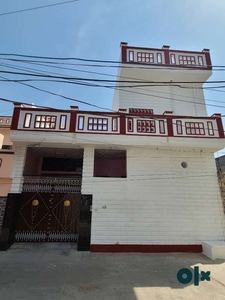 Best house in ashok vihar 202 gaj