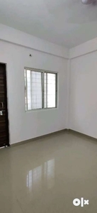 Ready to move 2bhk flat