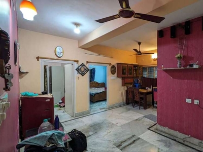 Resale 3 Bhk flat with covered parking