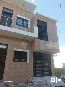 SITAPUR. Home 25 x 25 ft , GF has 3 rooms , First floor 2 rooms