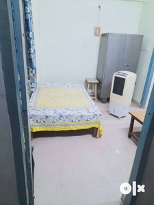 1 RKB furnished flat for rent at Gandhi Maidan Patna